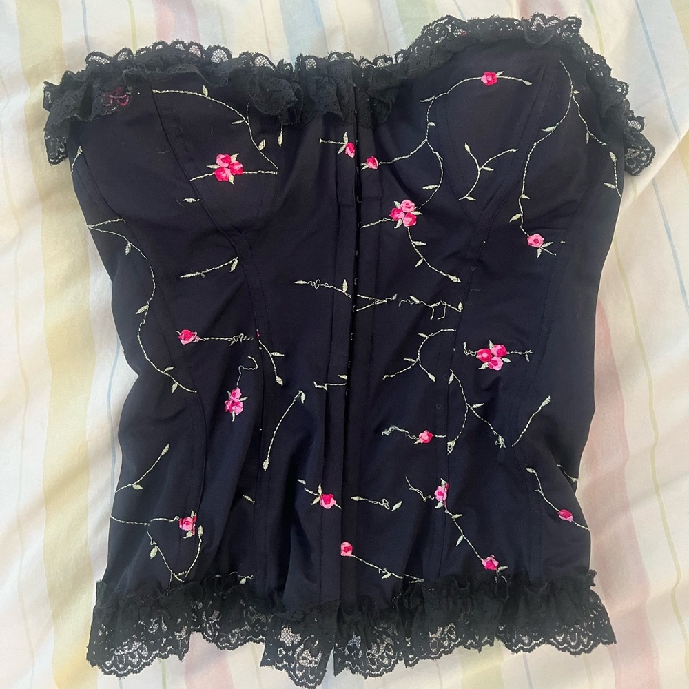SOLD Victoria's Secret Vintage Black Floral Lace Corset